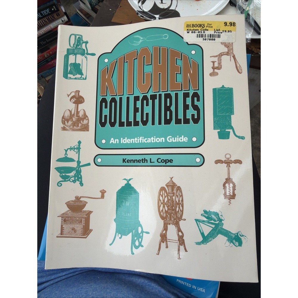 Kitchen Collectibles : An Identification Guide Paperback Kenneth